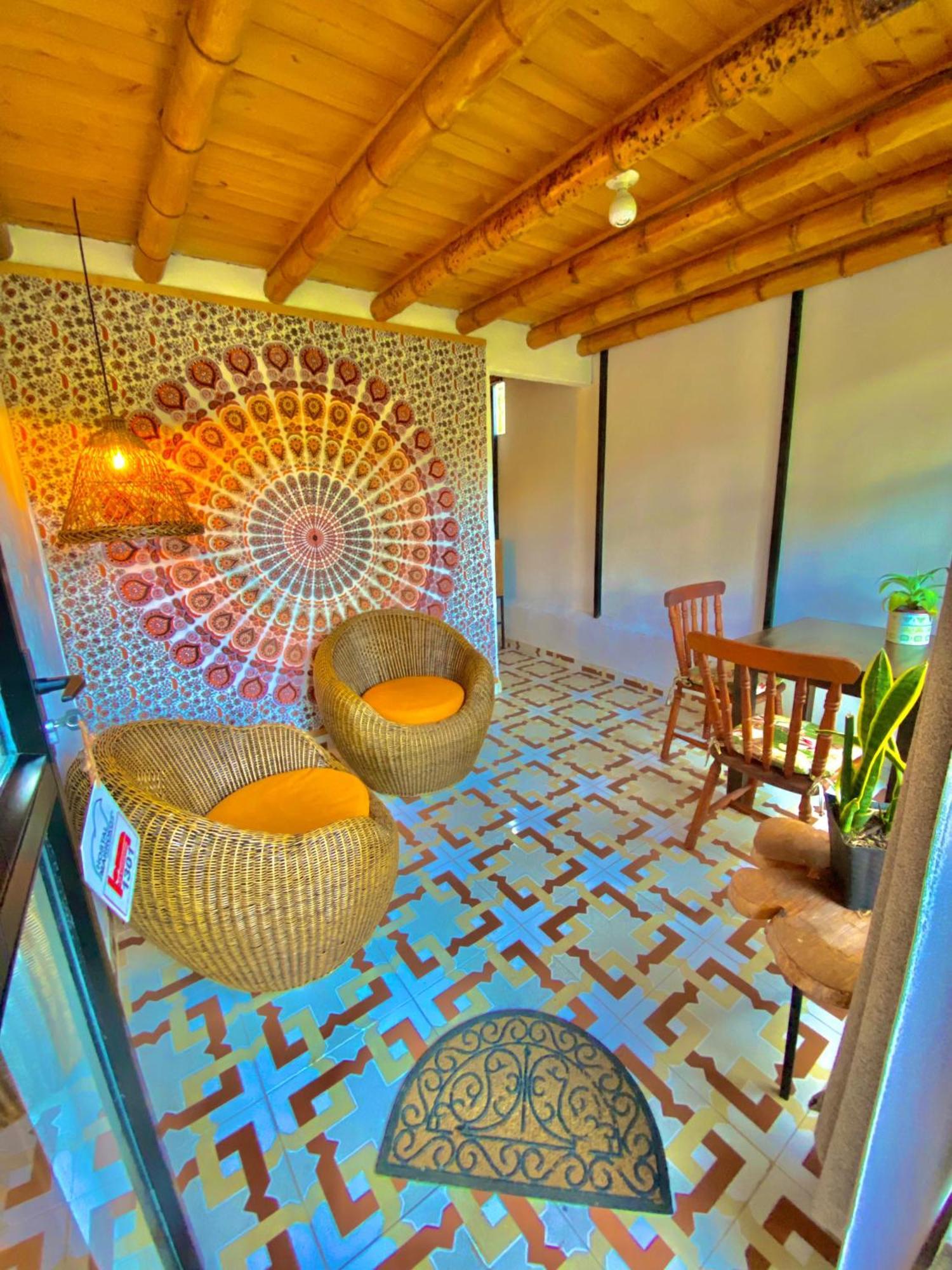 Hotel Marrokos Aeropuerto Jose Maria Cordova 과르네 외부 사진