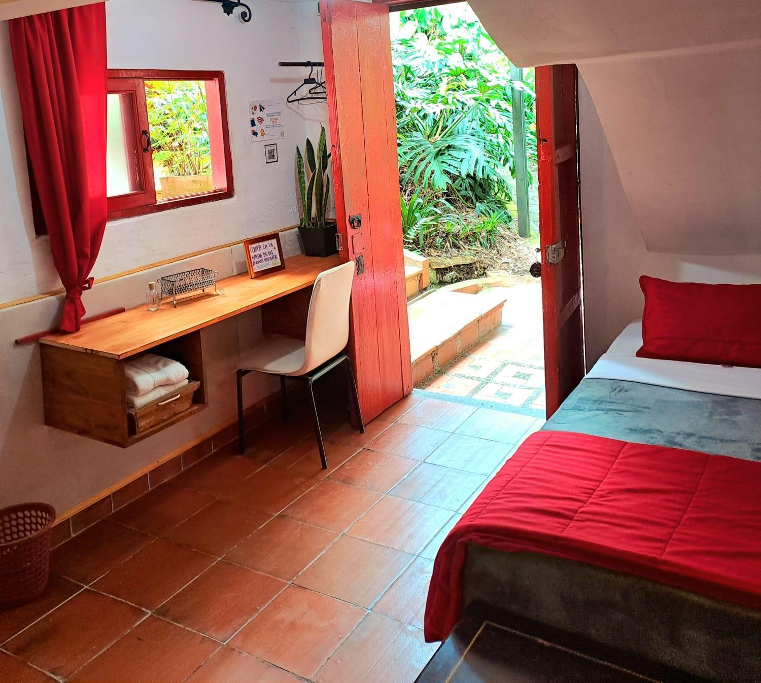 Hotel Marrokos Aeropuerto Jose Maria Cordova 과르네 외부 사진